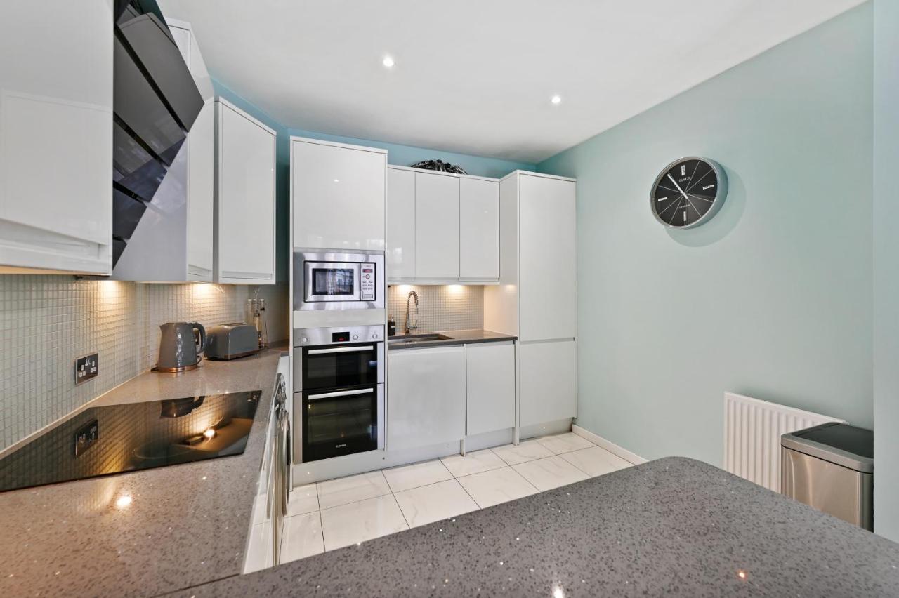 Hampstead Opulence Apartment - Luxurious Split Level Property Лондон Экстерьер фото
