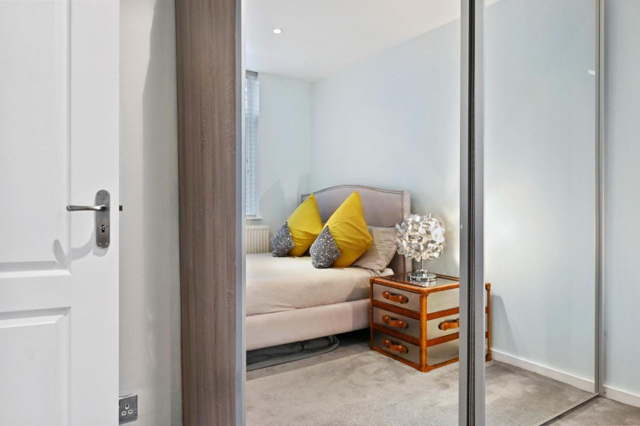 Hampstead Opulence Apartment - Luxurious Split Level Property Лондон Экстерьер фото